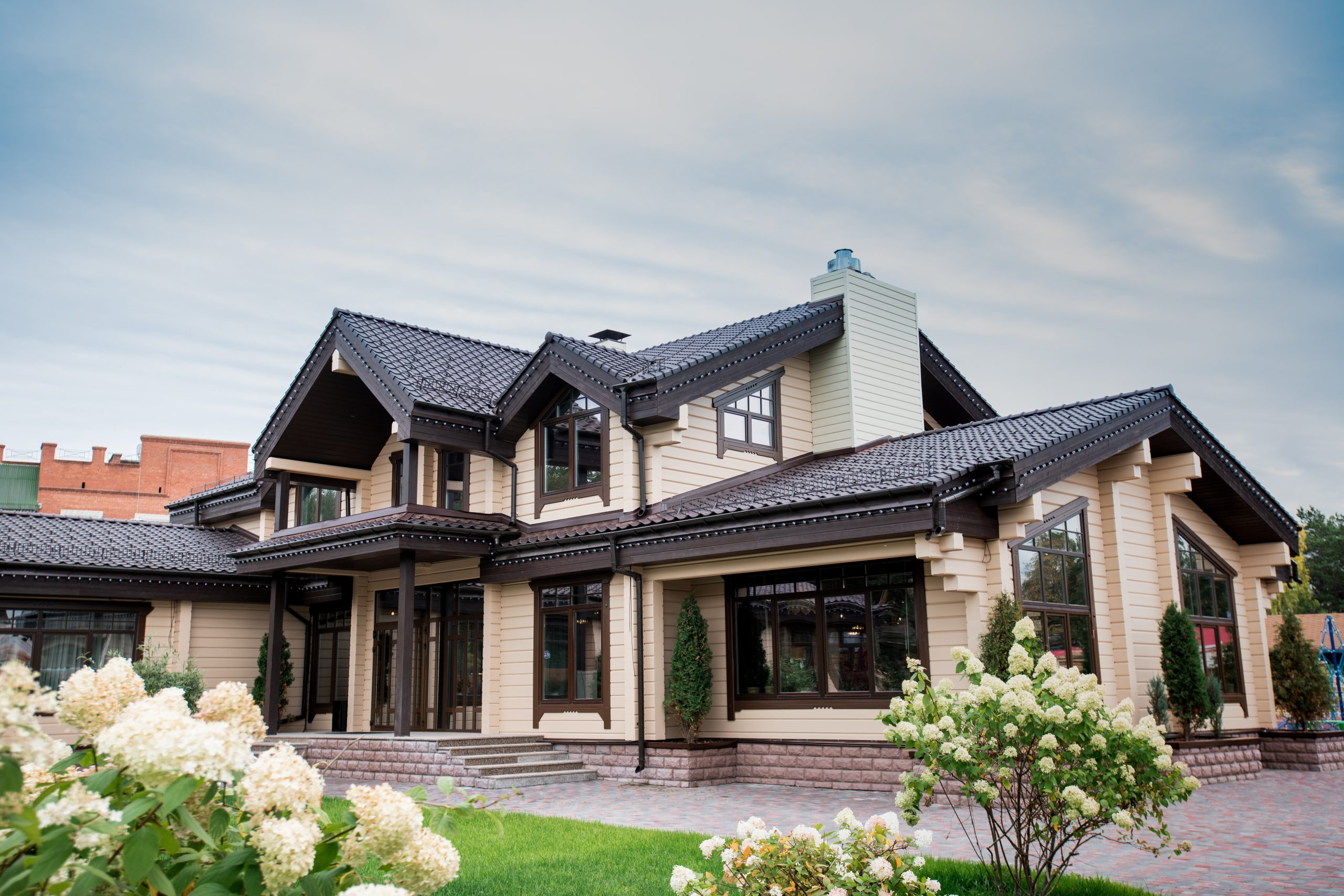 Luxurious modern home in Franklin, WI improved by The Window Store & More